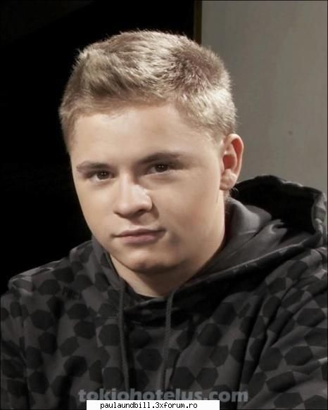 poze cu GUSTIK.. - Punetzi cele my frumoase poze q gustav..aici - ~Our drummer~